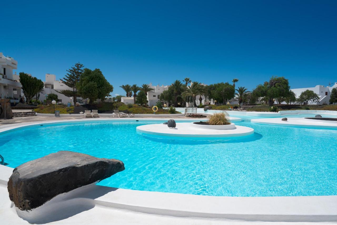 Lanzarote Beach Apartments, Casa Ona Costa Teguise Exterior photo